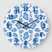Leopard Ikat in Blau Porzellan