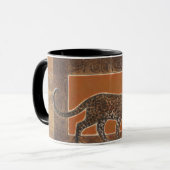 Leopard im orangefarbenen und braunen Hintergrund Tasse (Vorderseite Links)