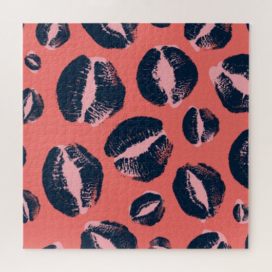 Leopard Kiss: Lipstick-Mode Puzzle (Horizontal)