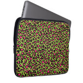 Leopard Muster in Raspberry auf Lime Green Laptopschutzhülle (Vorne Rechts)