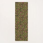 Leopard Muster in Raspberry auf Lime Green Yogamatte (Rückseite)
