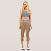 Leopard Muster Om Symbol Capri Leggings (Vorderseite)
