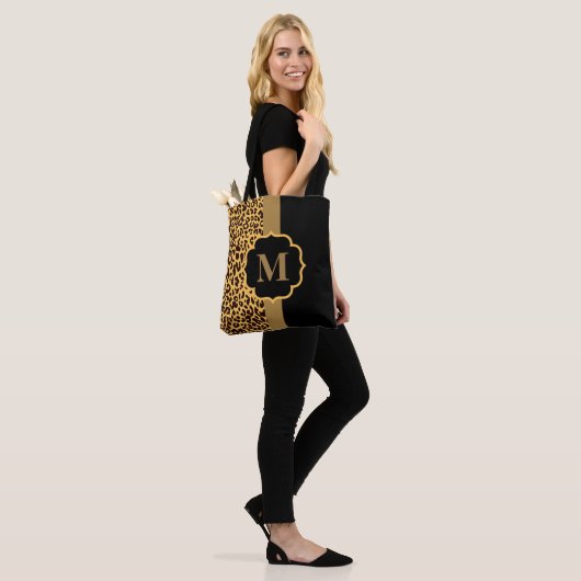 Leopard-Muster Tasche (Am Model)