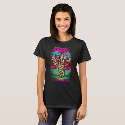 Leopard Pattern Cactus Serape Print Cowgirl Rodeo T-Shirt (Vorne ganz)