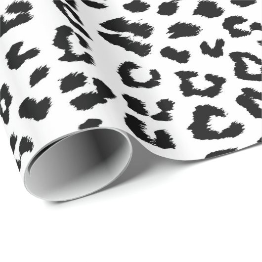 Leopard Print Black and White Geschenkpapier (Rolleneckpunkt)