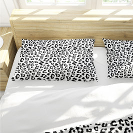 Leopard Print Black and White Kissenbezug