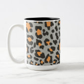 Leopard Print Black, Grau, Orange Zweifarbige Tasse (Links)