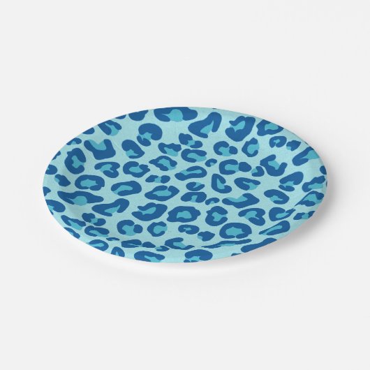 Leopard Print in Light Blue to Dark Denim Blue Pappteller (Schrägansicht)
