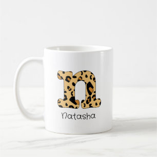 Leopard Print Initial in Lowercase und Name Kaffeetasse