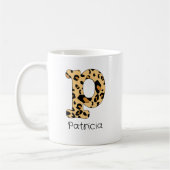 Leopard Print Initial Lowercase p und Name Kaffeetasse (Links)