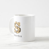 Leopard Print Initial s Lowercase und Name Kaffeetasse (Vorderseite Links)