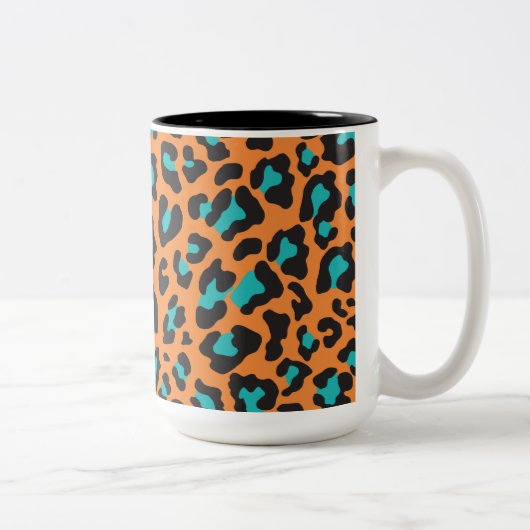 Leopard Print Orange, Black, Aqua Zweifarbige Tasse (Rechts)