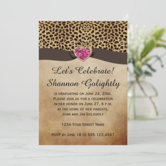 Leopard Print Pink Heart Bling Graduation Party Einladung (Stehend Vorderseite)