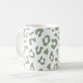 Leopard Print Sage Green Animal Print Kaffeetasse (Vorderseite Links)