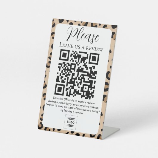 Leopard Print Verließ uns einen QR-Code zur Überpr Sockelschild (Vorderseite)