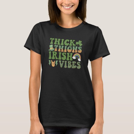 Leopard Rainbow Thick Thighs Irish Vibes St Patric T-Shirt (Vorderseite)