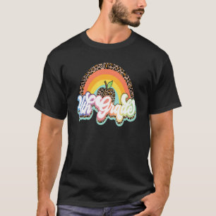 Leopard Regenbogen 4. Klasse Apple 4 vierte Klasse T-Shirt