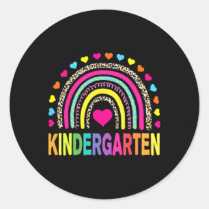Leopard Regenbogen Kindergarten Lehrer Erster Tag Runder Aufkleber
