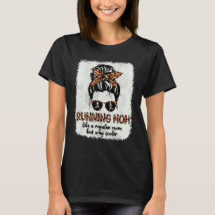 Leopard Running Mama Messy Bun Sprinter Runner Mot T-Shirt