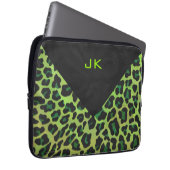 Leopard Schwarz und Grün mit Monogramm Laptopschutzhülle (Vorne Rechts)
