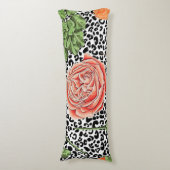 Leopard-Spots Orangefarbenes Tiermuster Seitenschläferkissen (Vorderseite Vertikal)