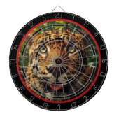 Leopard Stares während der Dschungelregulierung Dartscheibe (vorne)