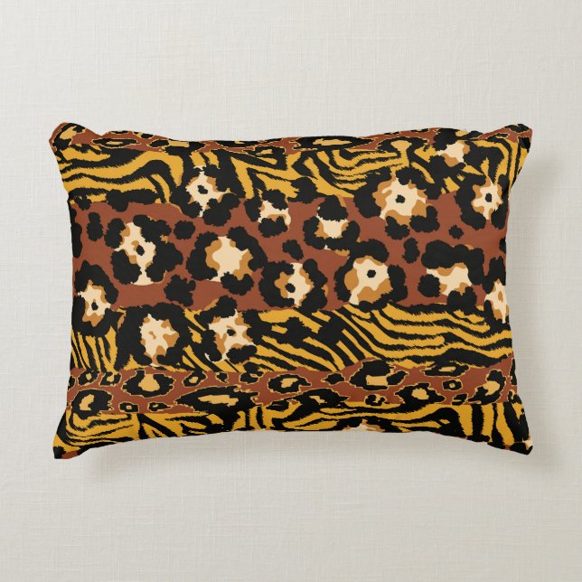 Leopard, Tigerhäute, wildes Muster. Dekokissen (Vorderseite)