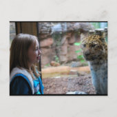 Leopard und Kinderporträt Postkarte (Vorderseite)