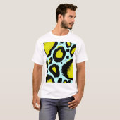 Leopard Vibrance: farbenfrohe wilde Texturen. T-Shirt (Vorne ganz)