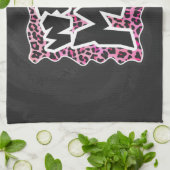 Leopard Wilde Me Schwarz und Hot Pink Design Handtuch (Gefaltet)