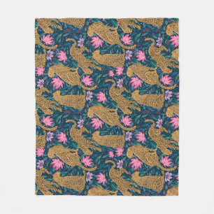 Leoparden im Blumendschungel Fleecedecke