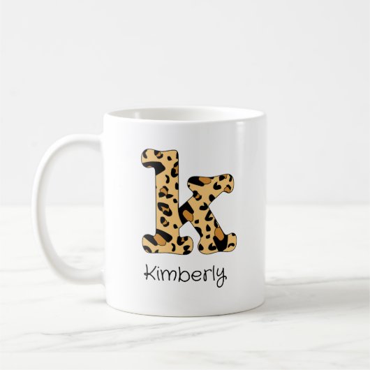 Leopardendruck Anfangsbuchstabe k Kleinbuchstabe u Kaffeetasse (Links)
