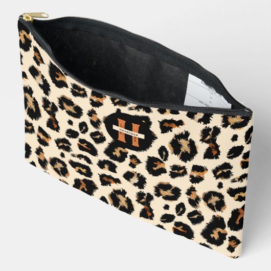 Leopardenhaut, modernes Tiermuster, Monogramm Zubehörtasche (Offen)