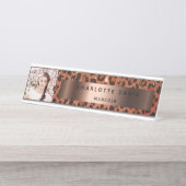 Leopardenmuster Rose Gold Foto Schreibtischnamensplakette (Vorderseite )