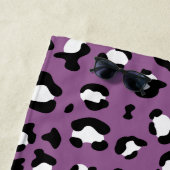 Leopardenmuster, Spots, Lila Leopard, Ihr Name Strandtuch (Beispiel)