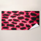 Leopardentextur in Schwarz und Rot Badehandtuch (Badehandtuch)