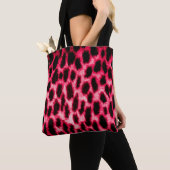 Leopardentextur in Schwarz und Rot Tasche (Von Nahem)