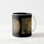 Leopardin Zweifarbige Tasse (VorderseiteRechts)