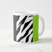 Leopardrucke, Zebra Print, Tierdruck, grün Jumbo-Tasse (Vorderseite Rechts)