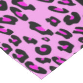 Leopardrucke, Zebra Print, Tierdruck, Rosa Tischdecke (Schrägansicht)