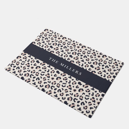 Leopardruckpink Fußmatte (Schrägansicht)