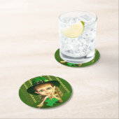 Leprechaun Girl St. Patrick's Day Paper Untersetze Runder Pappuntersetzer (Vor Ort)