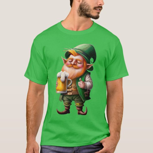 Leprechaun mit Bierbrauerei am St. Patrick's Day T-Shirt (Vorderseite)