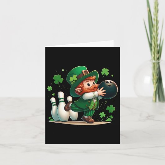 Leprechaun Playing Bowling St Patrick's Day Shamro Karte (Vorderseite)