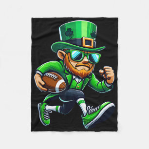 Leprechaun Playing Football St Patricks Day Sport Fleecedecke