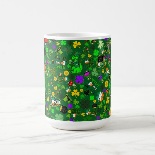 Leprechauns Kleeblatts Gold Mushrooms Kiss Me Kaffeetasse (Mittel)