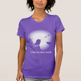 Lerne allein zu kämpfen – Löwe im Mondlicht T-Shirt