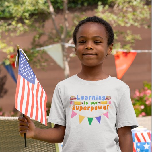 Lernen ist unser Superpower Kids Design T-Shirt