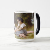 Les Noisettes: Junge Mädchen sammeln Haselnüsse Verwandlungstasse (VorderseiteRechts)