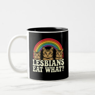 Lesben essen was Vintage LGBT Stolz-Monat-Meme Zweifarbige Tasse